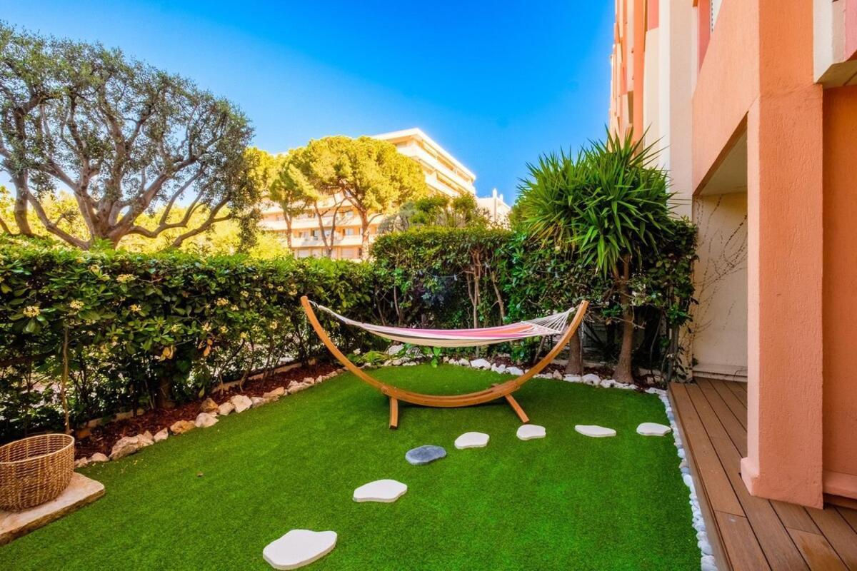 Апартаменты Le Riviera ~ Jardin ~ Parking ~ Climatisation Кань-сюр-Мер Экстерьер фото